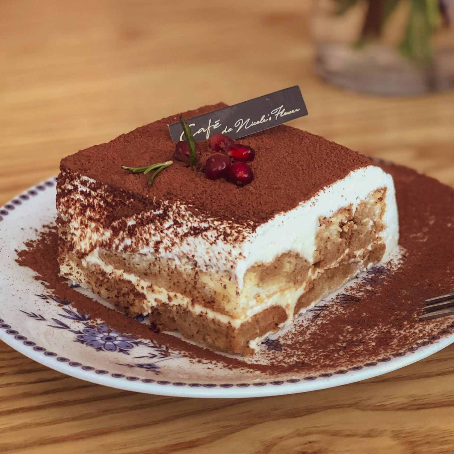 photo of a tiramisù